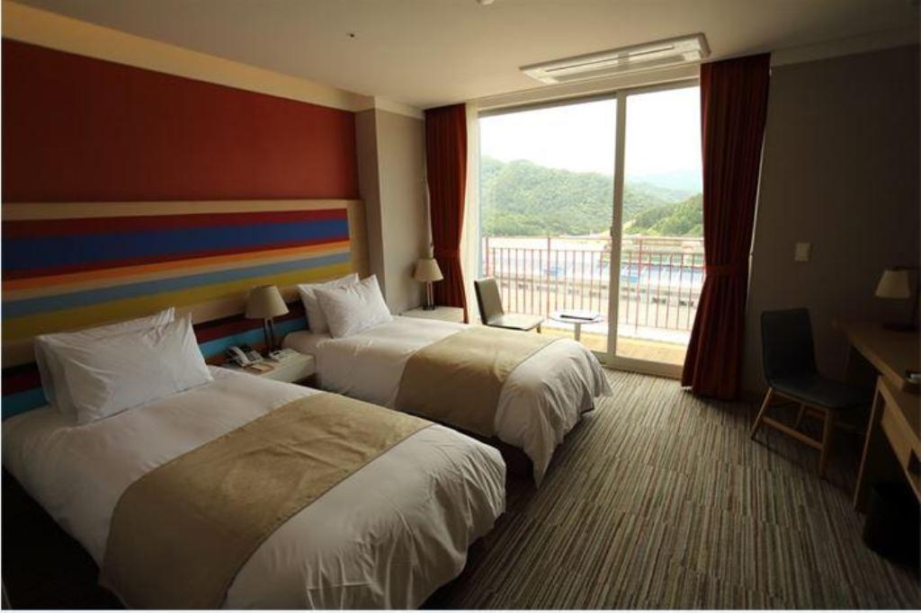 Inje Speedium Hotel & Resort Esterno foto